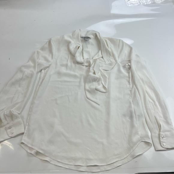 H&M women’s white chiffon shirt US0 m135-47 - Picture 1 of 4